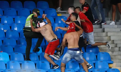 America de Cali fans cause chaos during Colombian Cup final